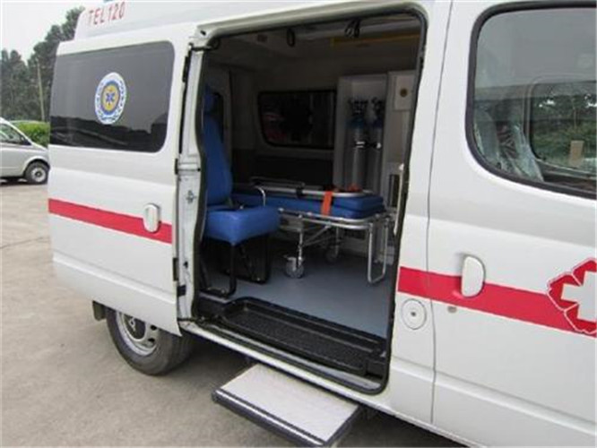 安塞救护车出租服务案例7